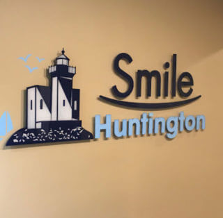 smile huntington banner